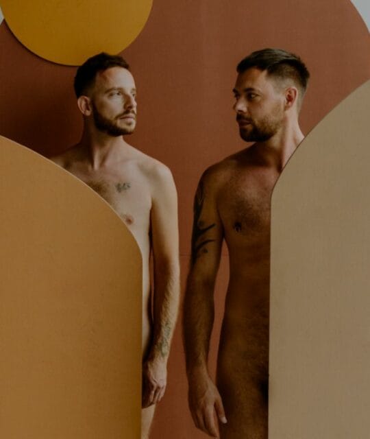 Przed rytuałem tantrycznym na 4 ręce